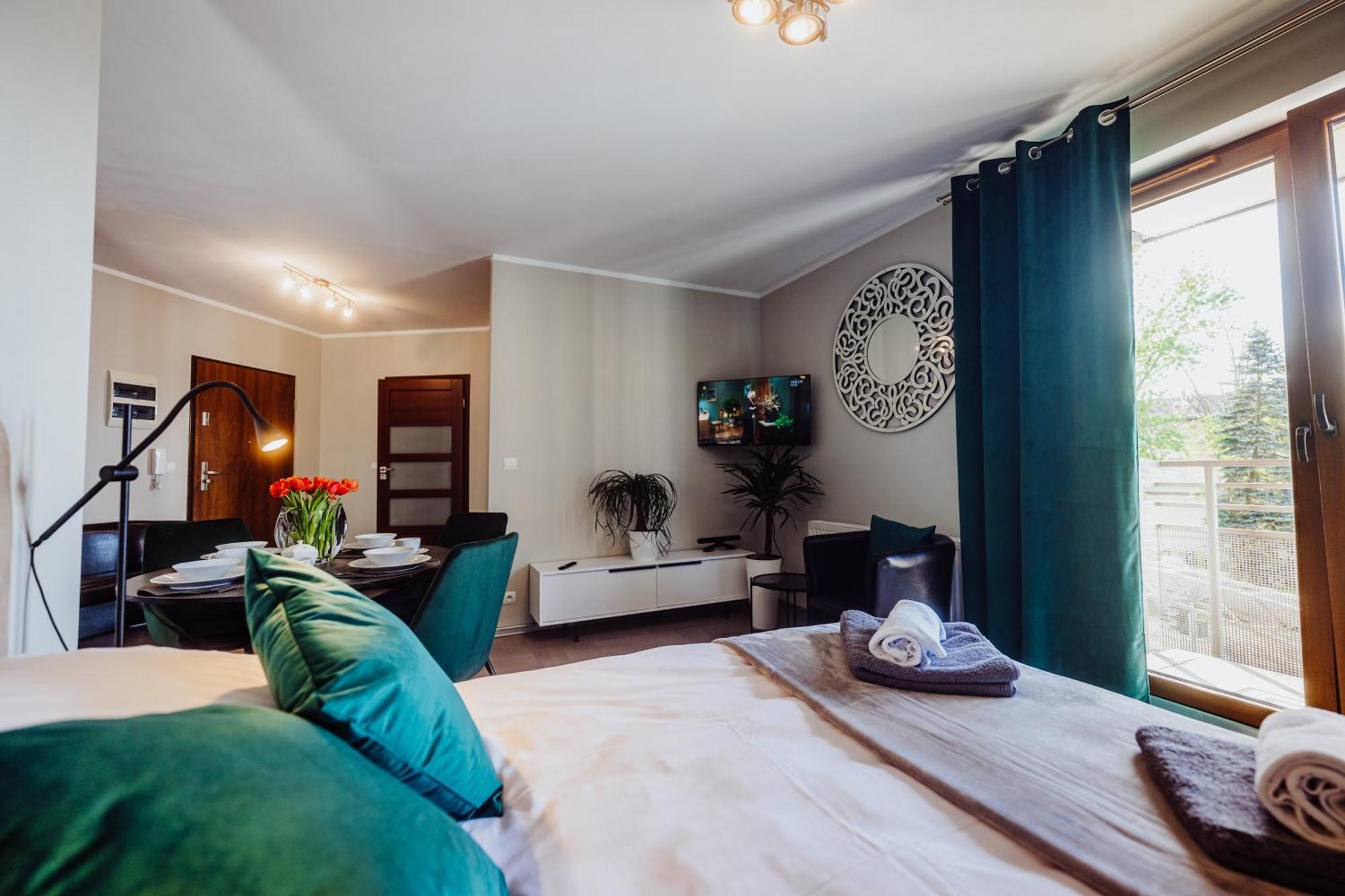 Apartment 1 Maja 76 Jelenia Gora