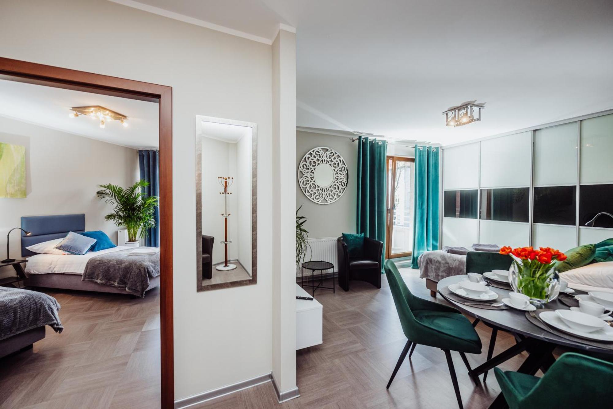 Apartment 1 Maja 76 Jelenia Gora